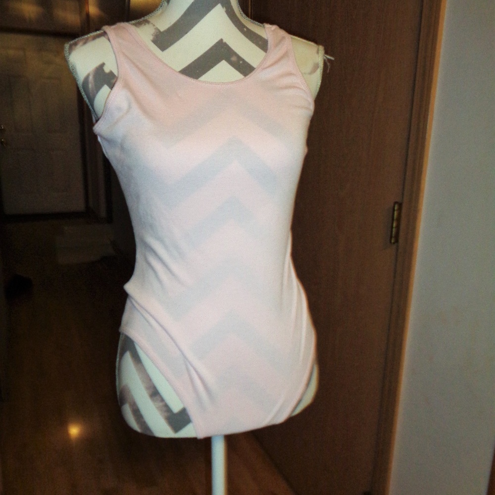 Weekend Soul Pink Ribbed Bodysuit M/L - Picture 2 of 6